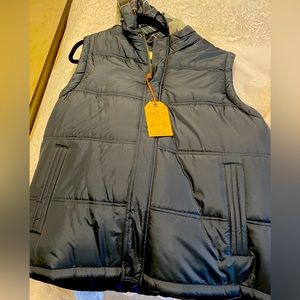 Men’s XL brand new winter vest